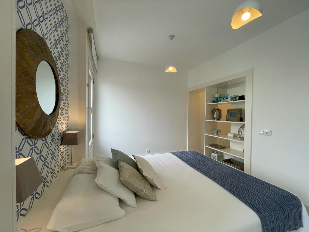 Beautiful Penthouse Apartment With Terrace - 4 Minute Walk To The Beach Troia Kültér fotó